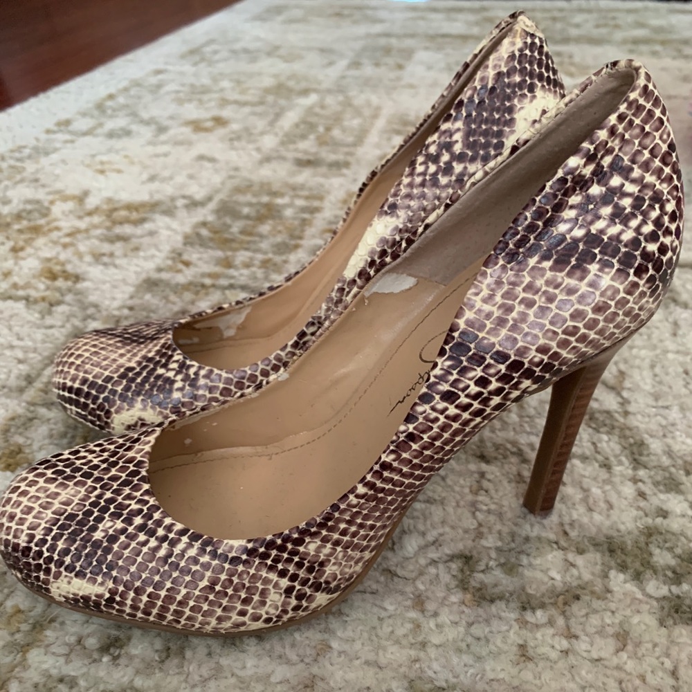 Jessica Simpson Snake Print Pump